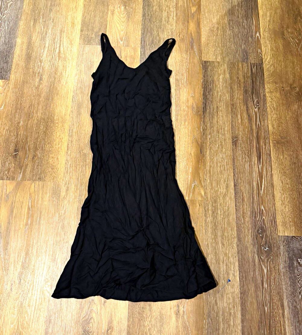 Babaton Women’s Black Solid V-Neck Slip Midi Dress Strappy Sleeveless Size XS